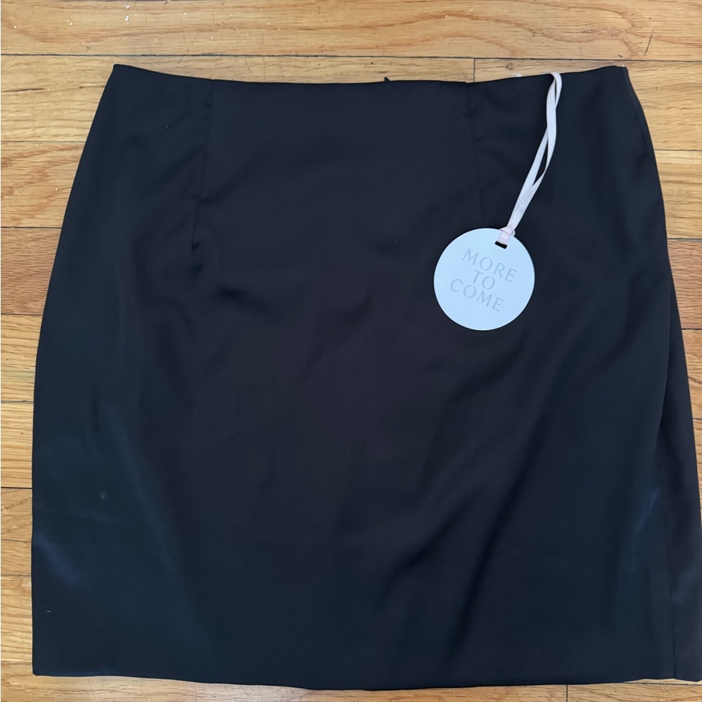 Black Skirt